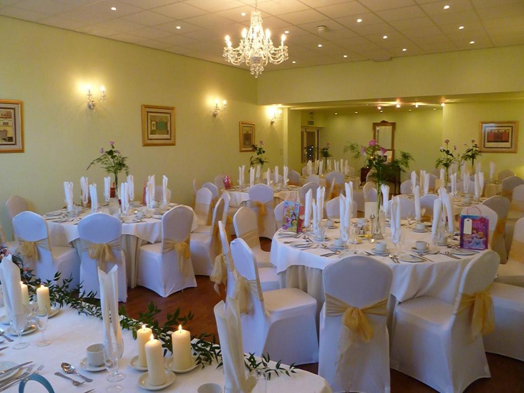 The Bridge Hotel Thrapston  Eksteriør billede